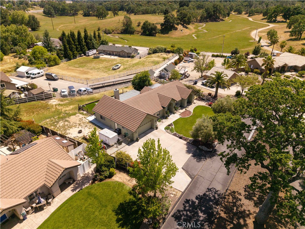 155 Eagle Creek Ct, Atascadero, CA 93422