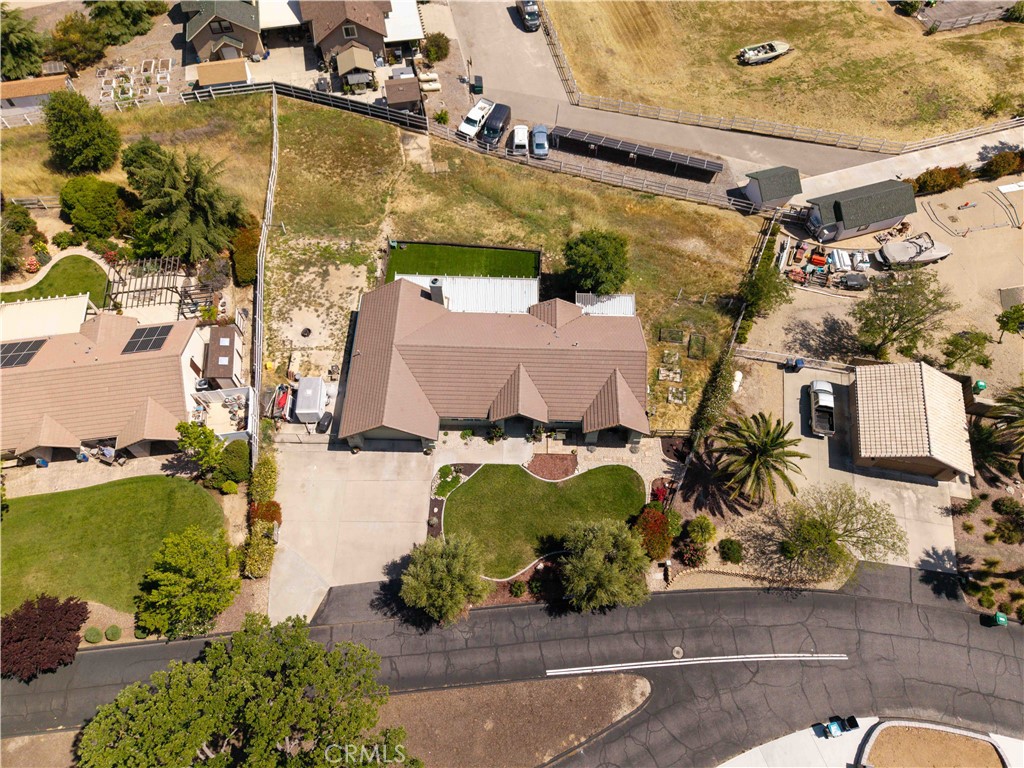 155 Eagle Creek Ct, Atascadero, CA 93422