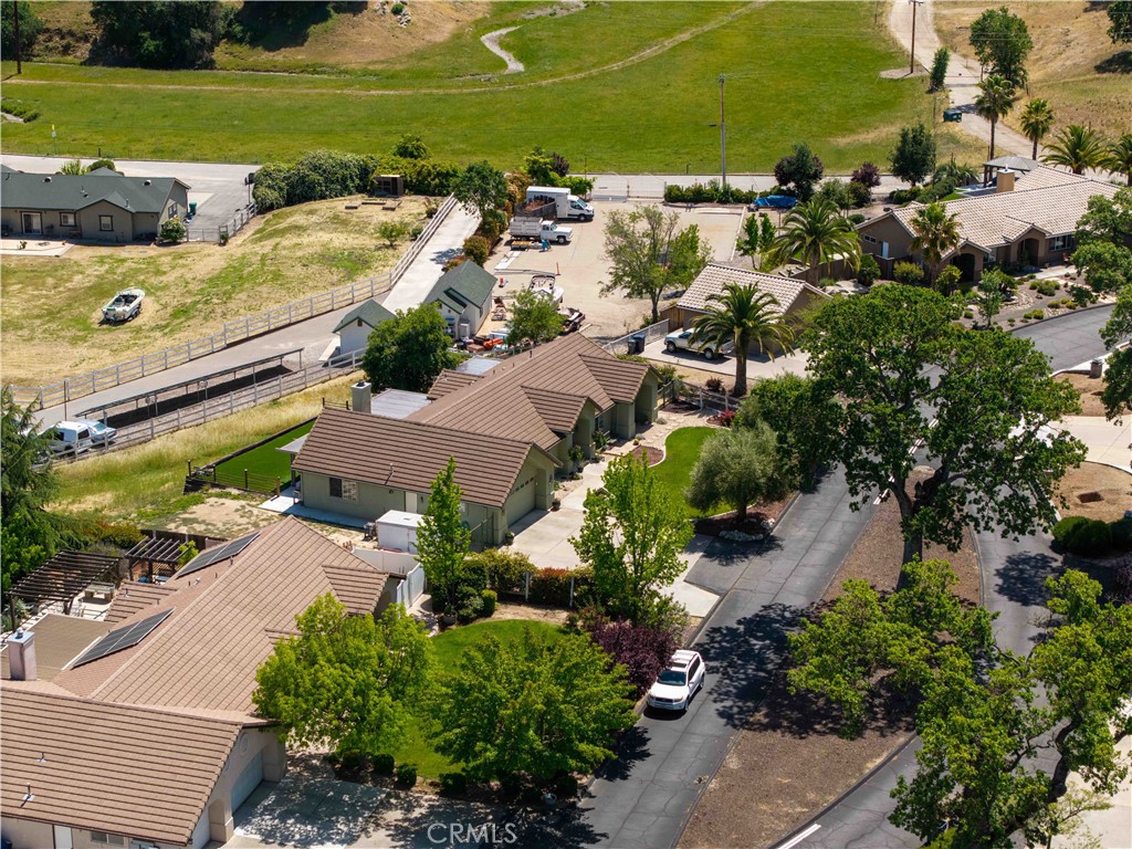 155 Eagle Creek Ct, Atascadero, CA 93422