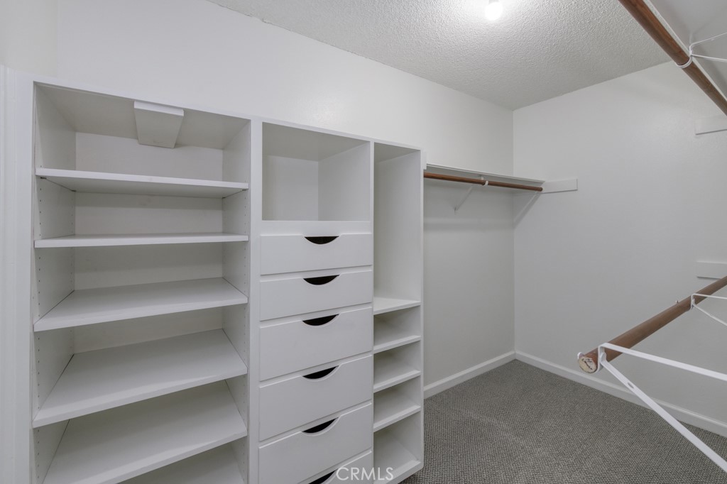 7560 N Charles Ave #C, Fresno, CA 93711