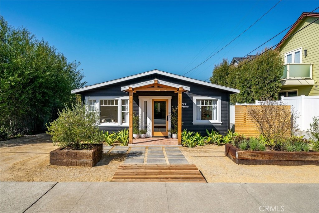 1427 Beach, San Luis Obispo, CA 93401