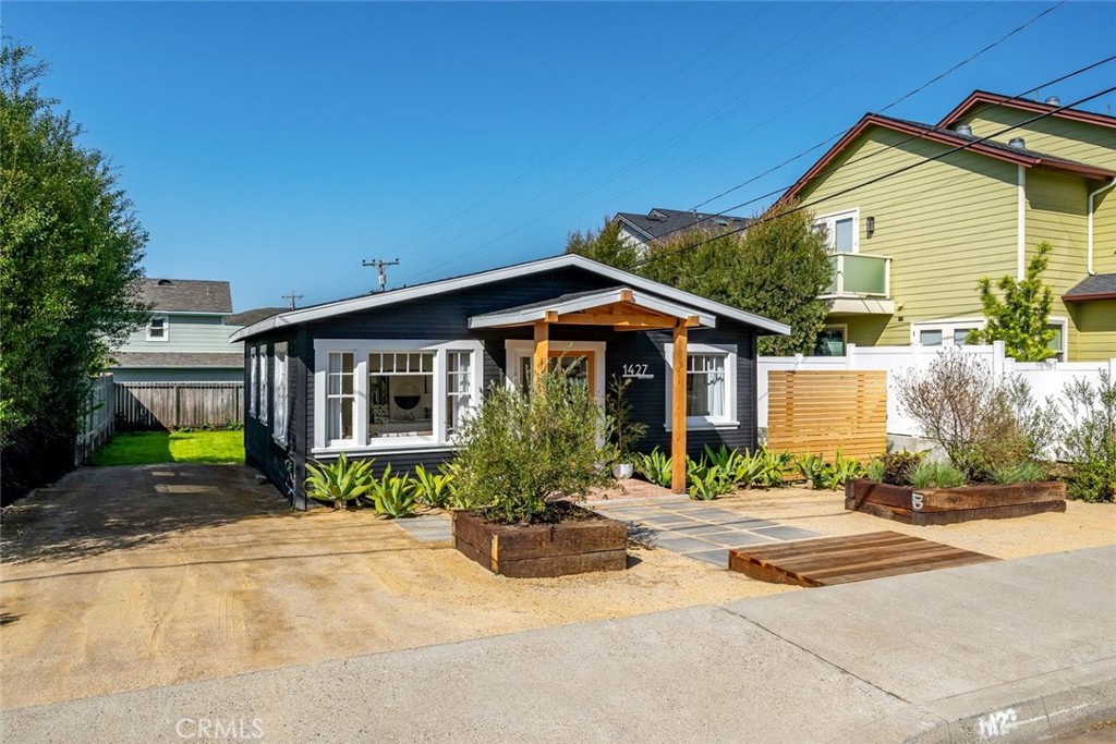 1427 Beach, San Luis Obispo, CA 93401