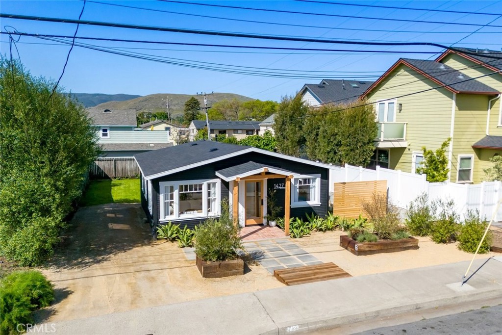 1427 Beach, San Luis Obispo, CA 93401