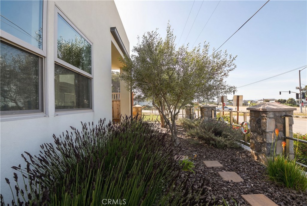 2901 Ocean Blvd., Cayucos, CA 93430