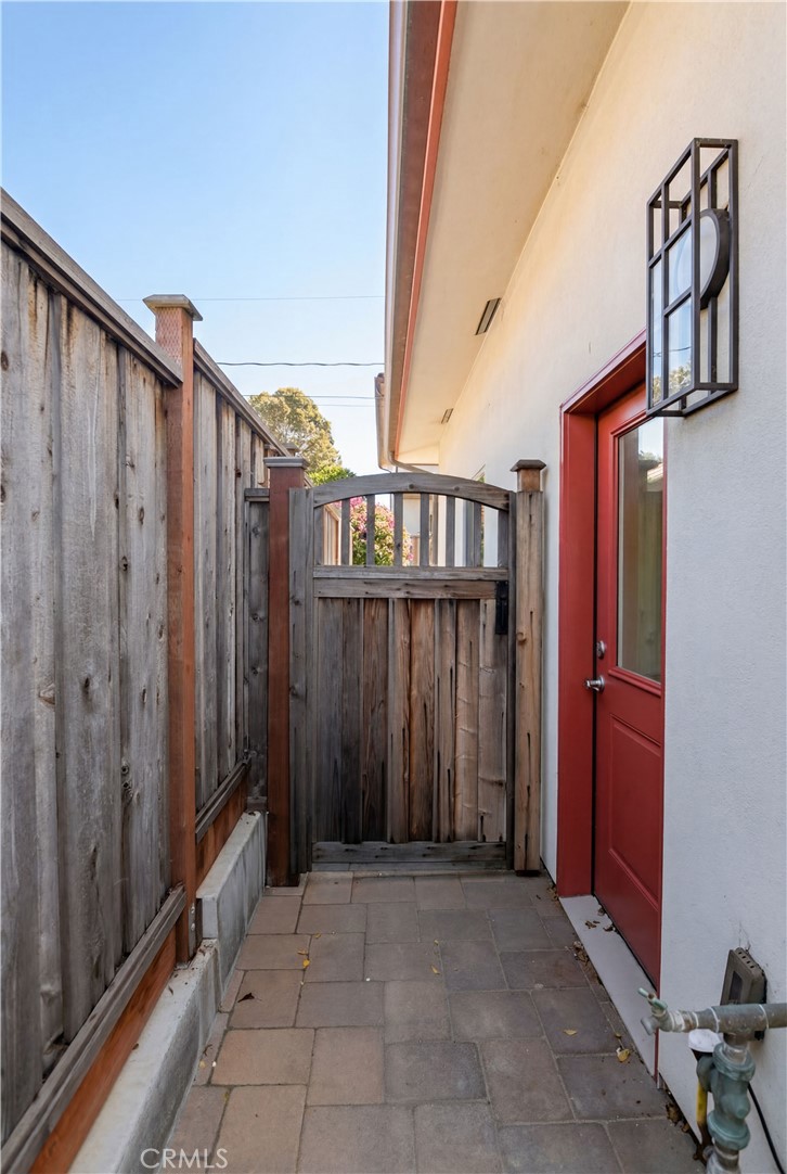 2901 Ocean Blvd., Cayucos, CA 93430