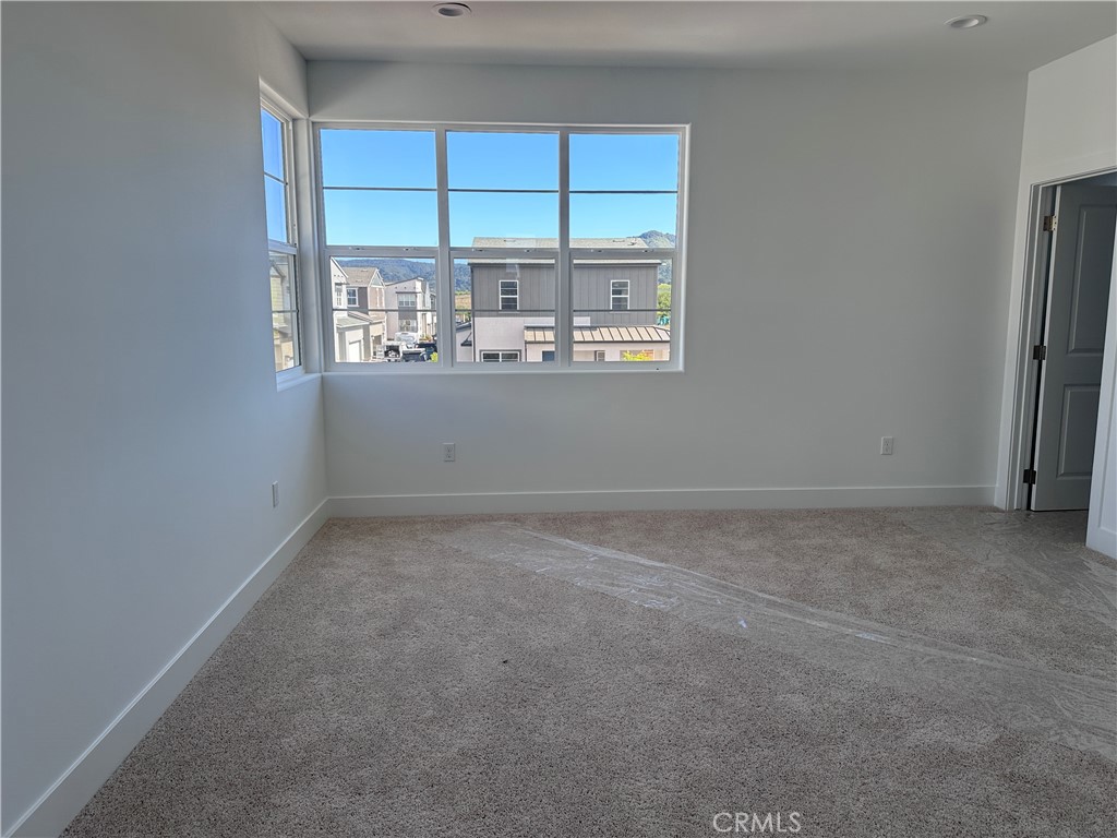 202 Kitty Hawk Ct, San Luis Obispo, CA 93401