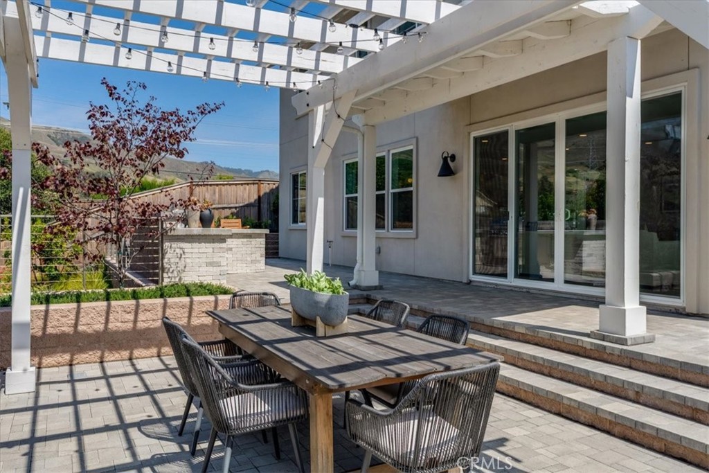 1458 Parsons, San Luis Obispo, CA 93401