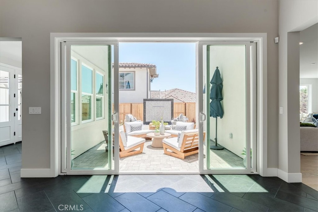 1458 Parsons, San Luis Obispo, CA 93401