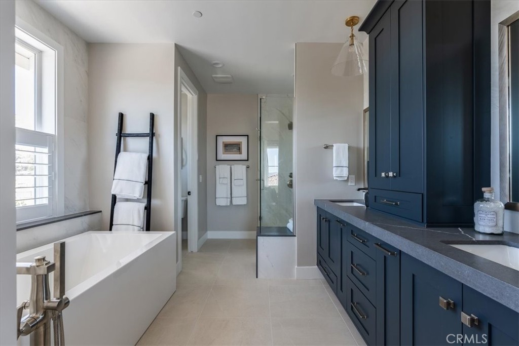 1458 Parsons, San Luis Obispo, CA 93401