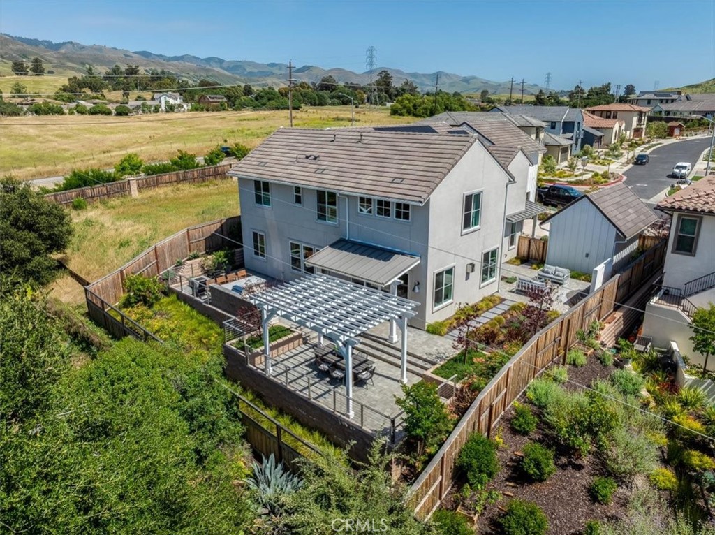 1458 Parsons, San Luis Obispo, CA 93401