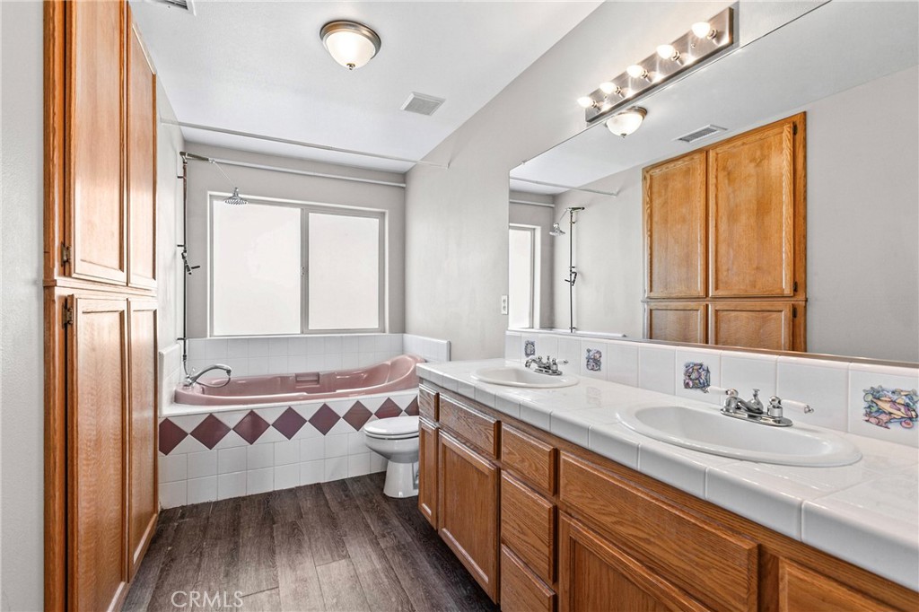 7989 Sundance Trl, Paso Robles, CA 93446