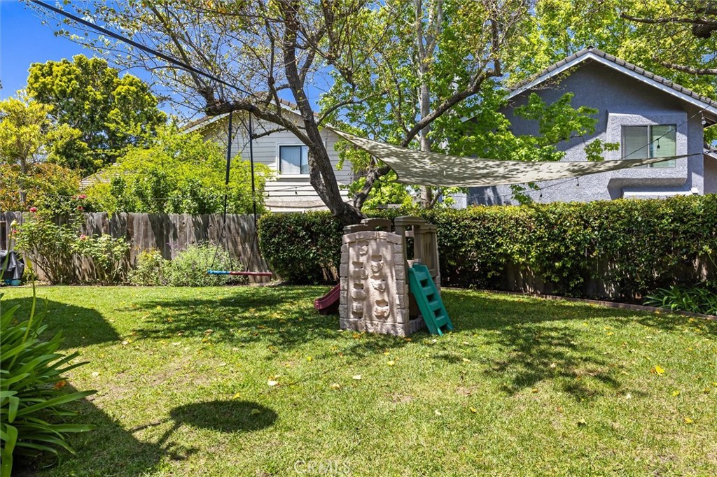 32 Las Praderas, San Luis Obispo, CA 93401