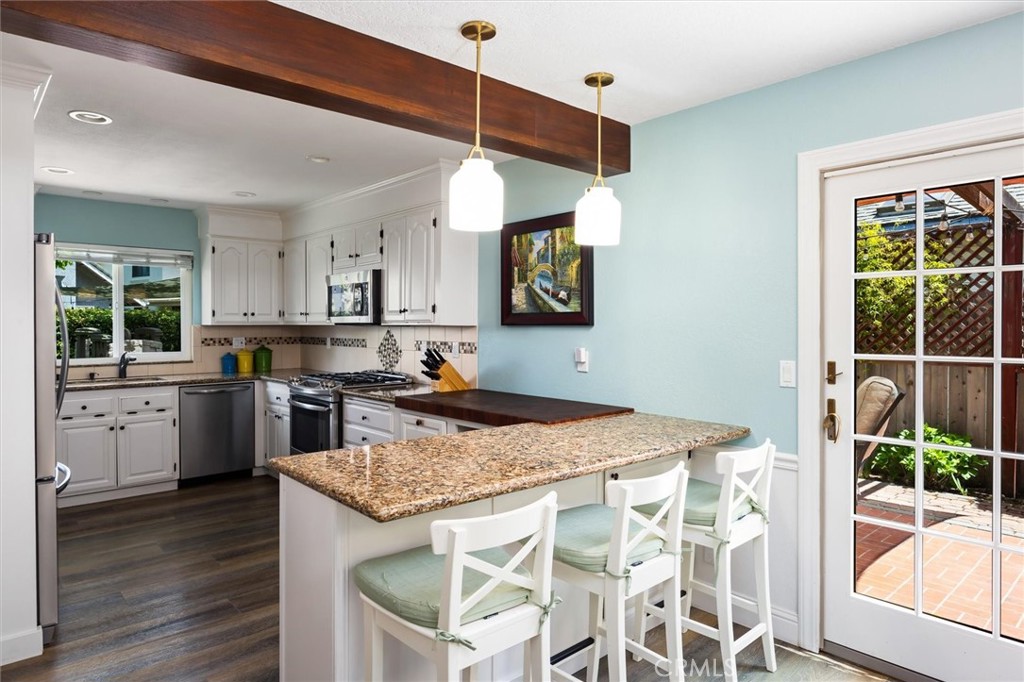 32 Las Praderas, San Luis Obispo, CA 93401