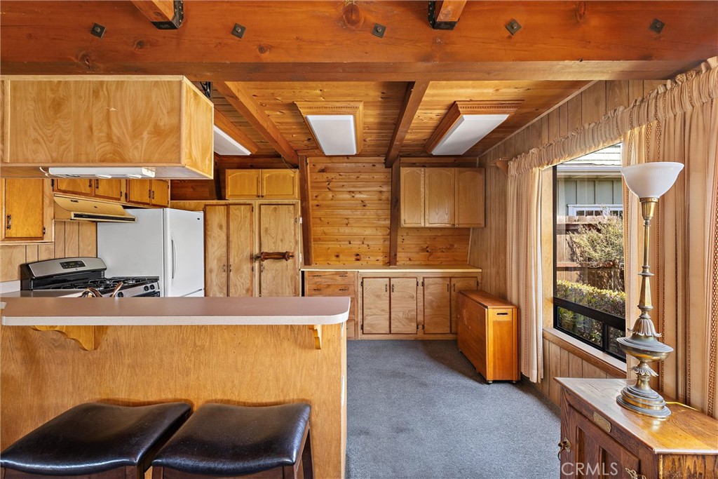 21 12th St, Cayucos, CA 93430
