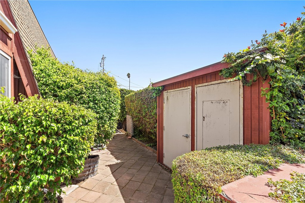 21 12th St, Cayucos, CA 93430