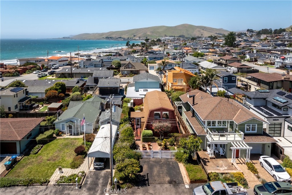 21 12th St, Cayucos, CA 93430
