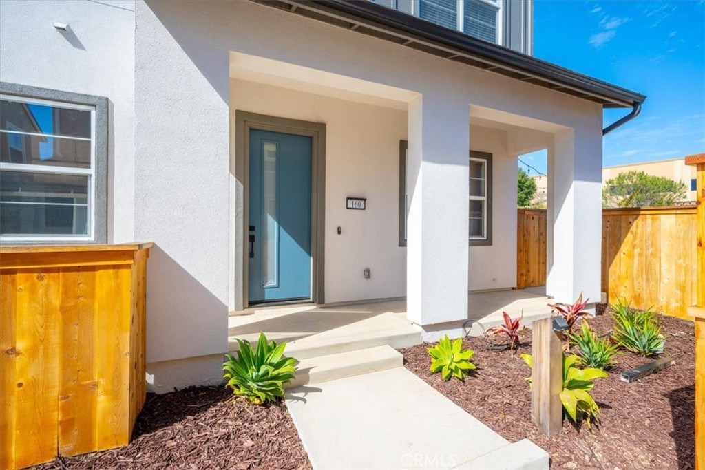 160 Earthwood Ln, San Luis Obispo, CA 93401