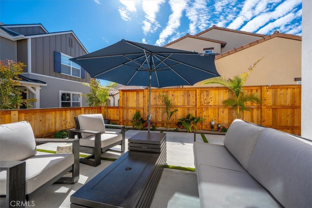 160 Earthwood Ln, San Luis Obispo, CA 93401