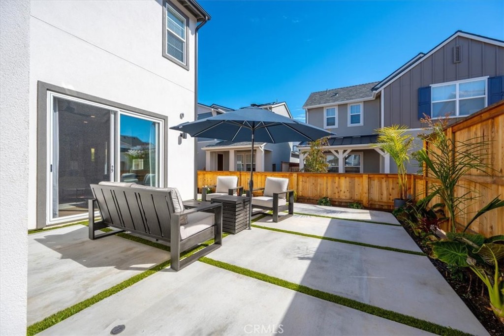 160 Earthwood Ln, San Luis Obispo, CA 93401