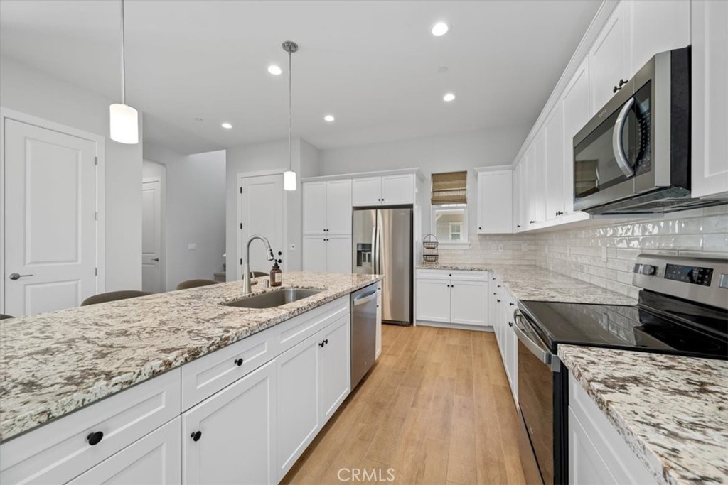 160 Earthwood Ln, San Luis Obispo, CA 93401