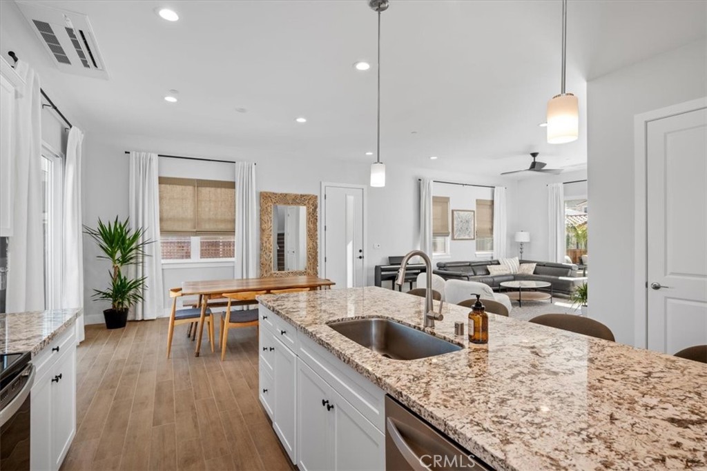 160 Earthwood Ln, San Luis Obispo, CA 93401