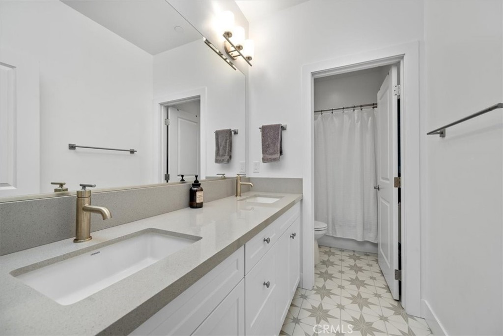 160 Earthwood Ln, San Luis Obispo, CA 93401