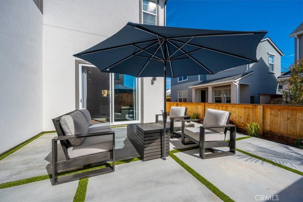 160 Earthwood Ln, San Luis Obispo, CA 93401