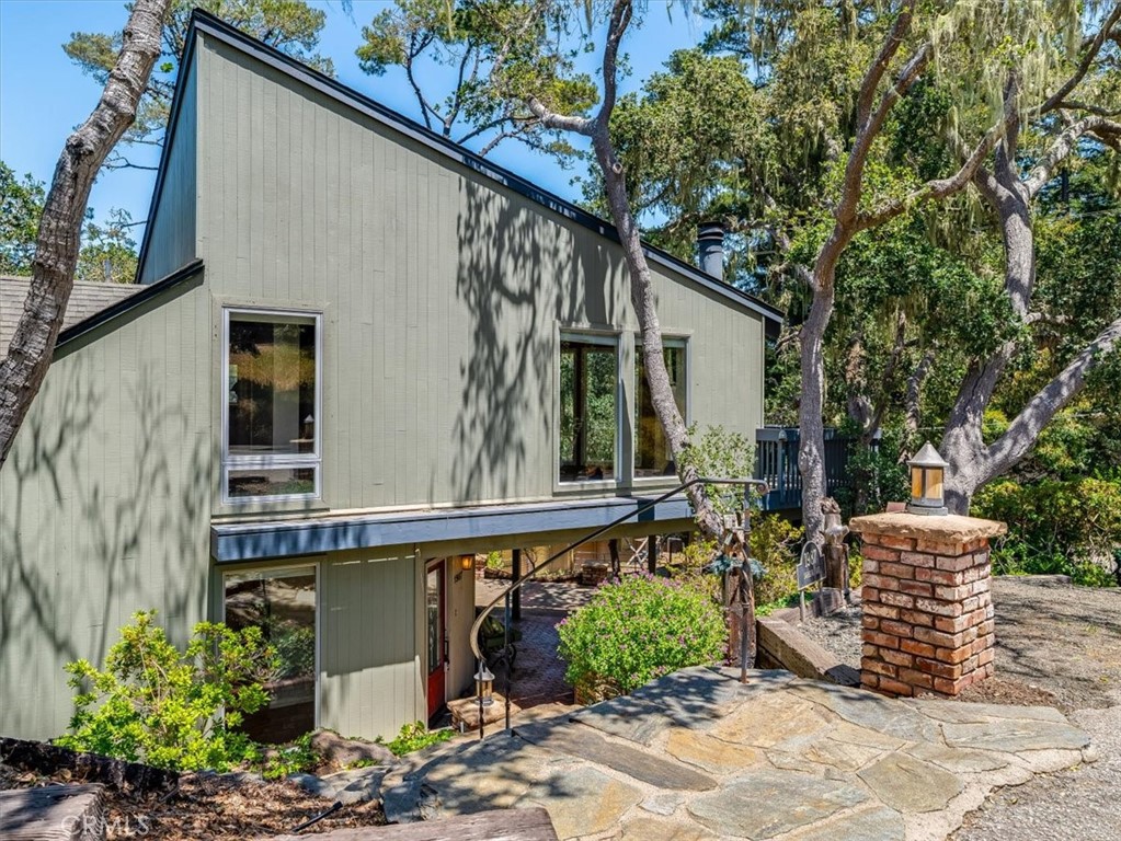 1987 Dorking Ave, Cambria, CA 93428