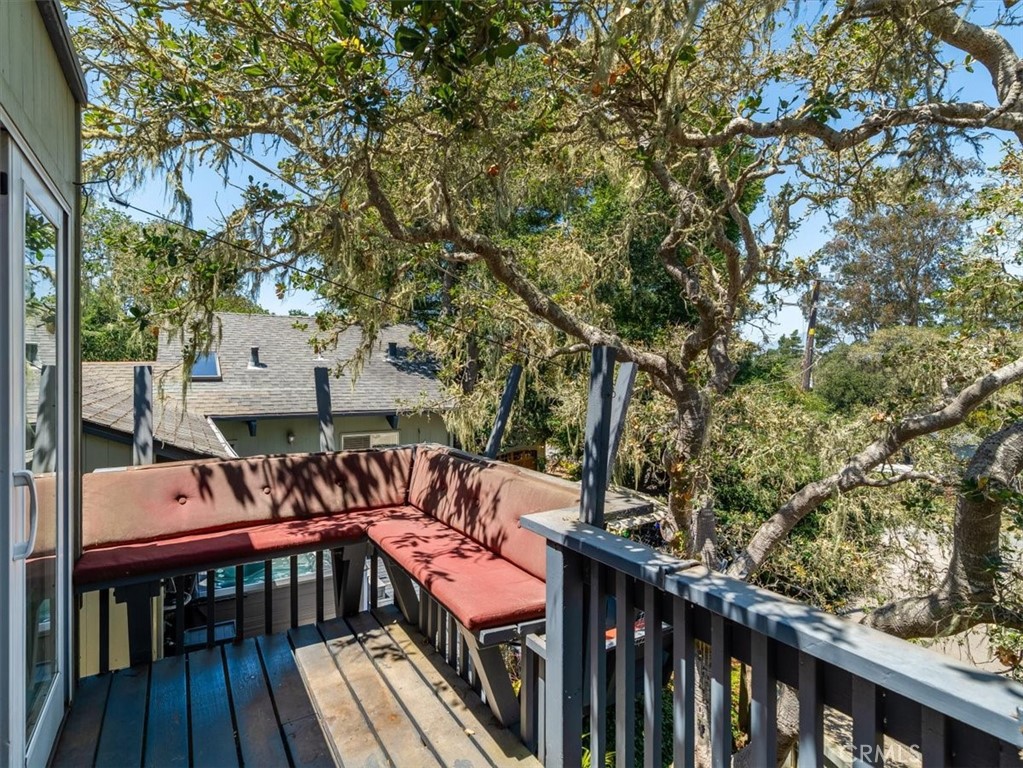 1987 Dorking Ave, Cambria, CA 93428