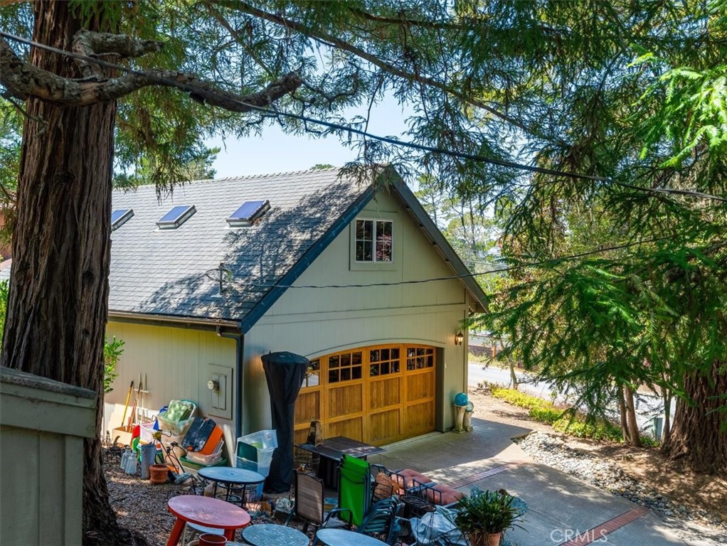 1987 Dorking Ave, Cambria, CA 93428