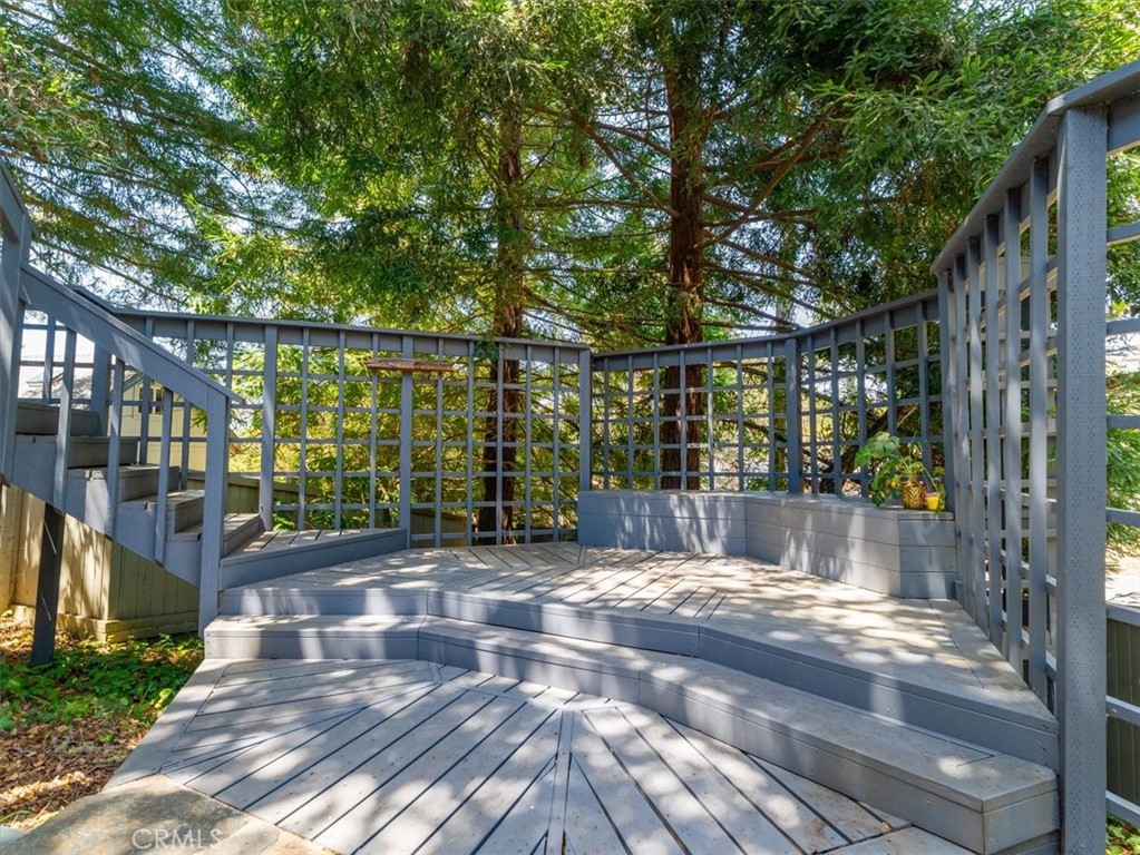 1987 Dorking Ave, Cambria, CA 93428