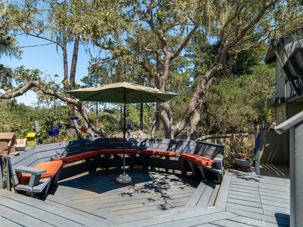 1987 Dorking Ave, Cambria, CA 93428