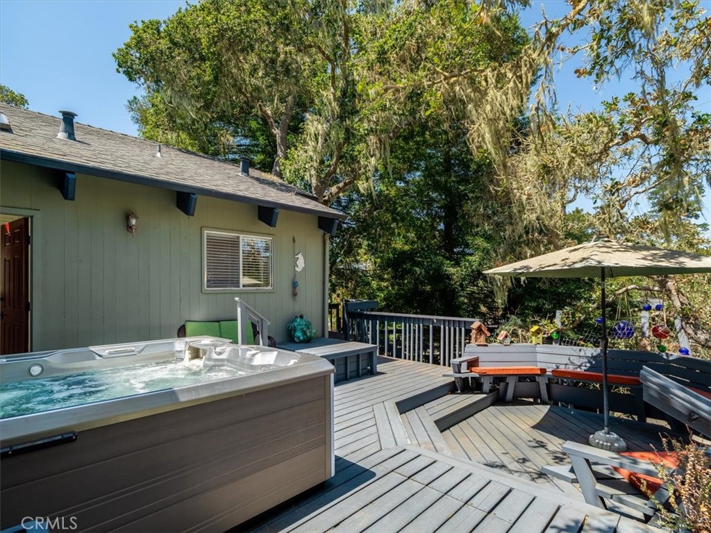1987 Dorking Ave, Cambria, CA 93428