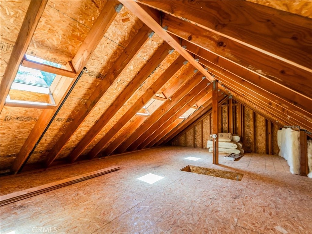 1987 Dorking Ave, Cambria, CA 93428