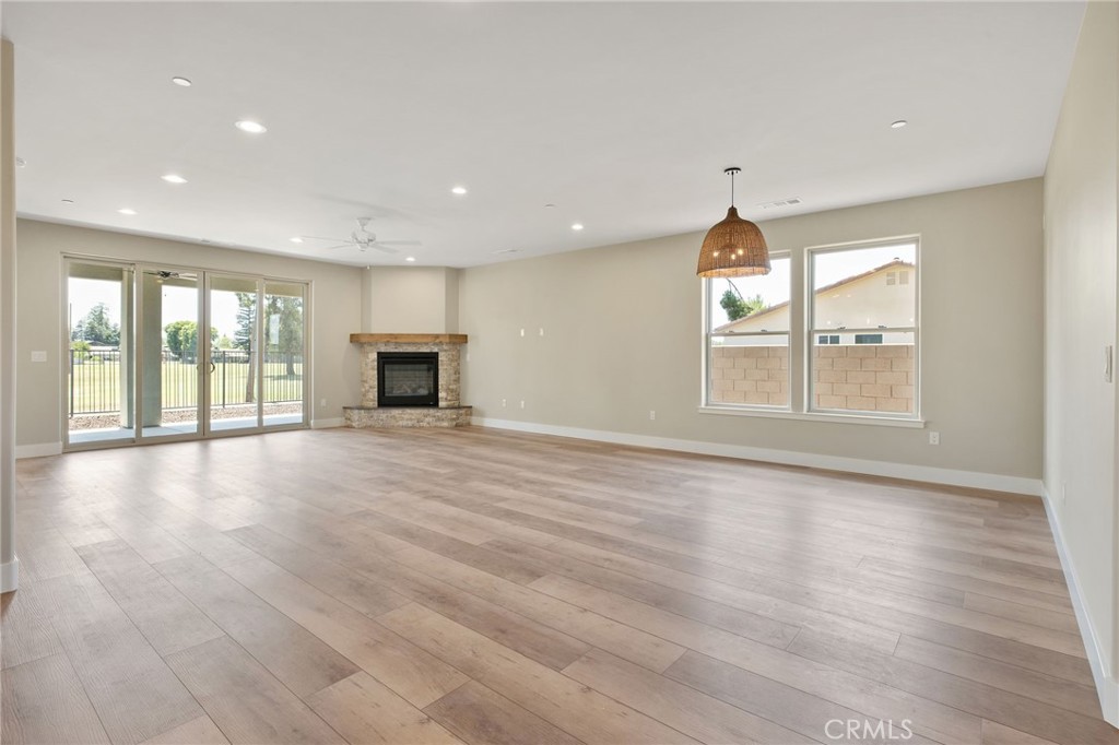 546 Little, Exeter, CA 93221