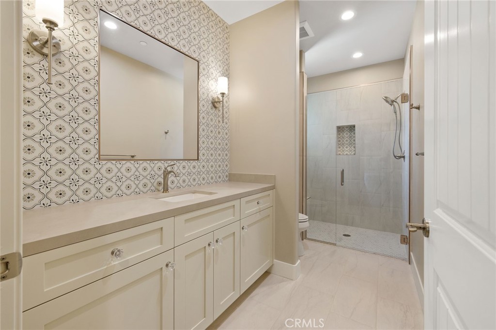 546 Little, Exeter, CA 93221