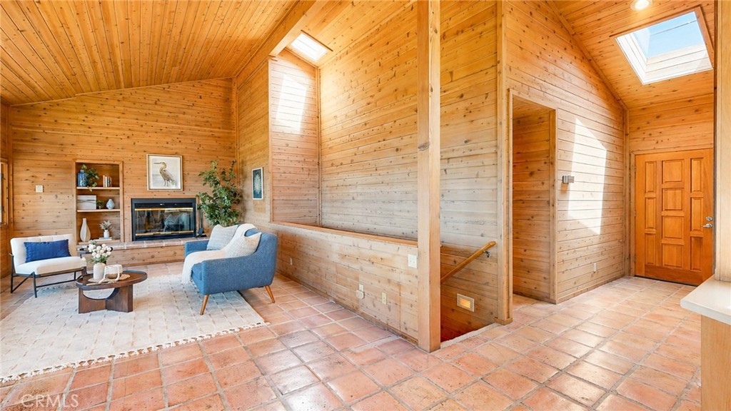 629 Ardath Dr, Cambria, CA 93428