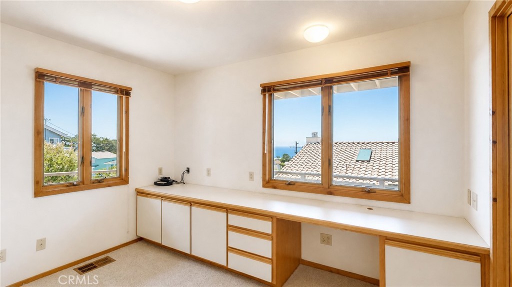 629 Ardath Dr, Cambria, CA 93428