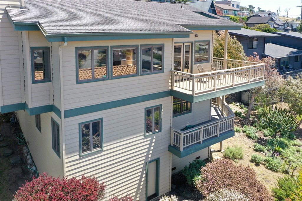 629 Ardath Dr, Cambria, CA 93428
