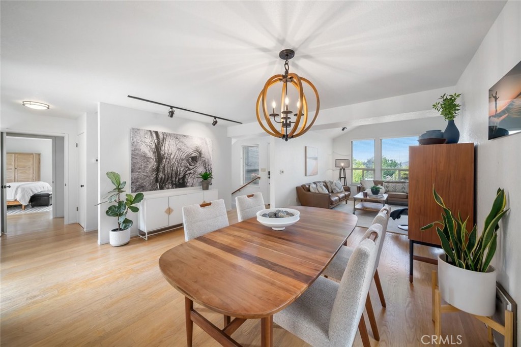 1683 Knoll, San Luis Obispo, CA 93401