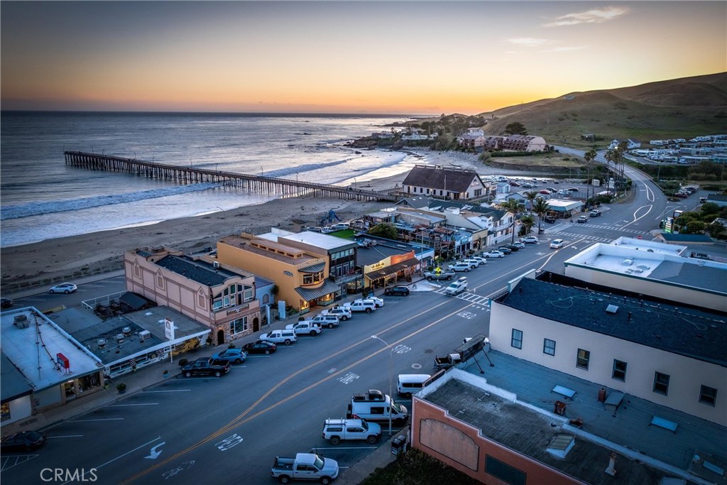 136 Ocean Front, Cayucos, CA 93430