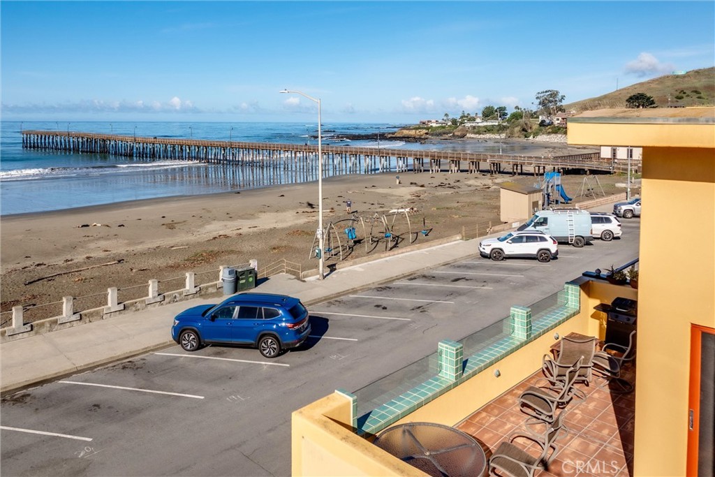 136 Ocean Front, Cayucos, CA 93430