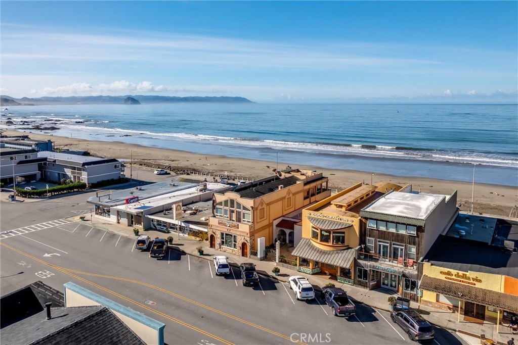 136 Ocean Front, Cayucos, CA 93430