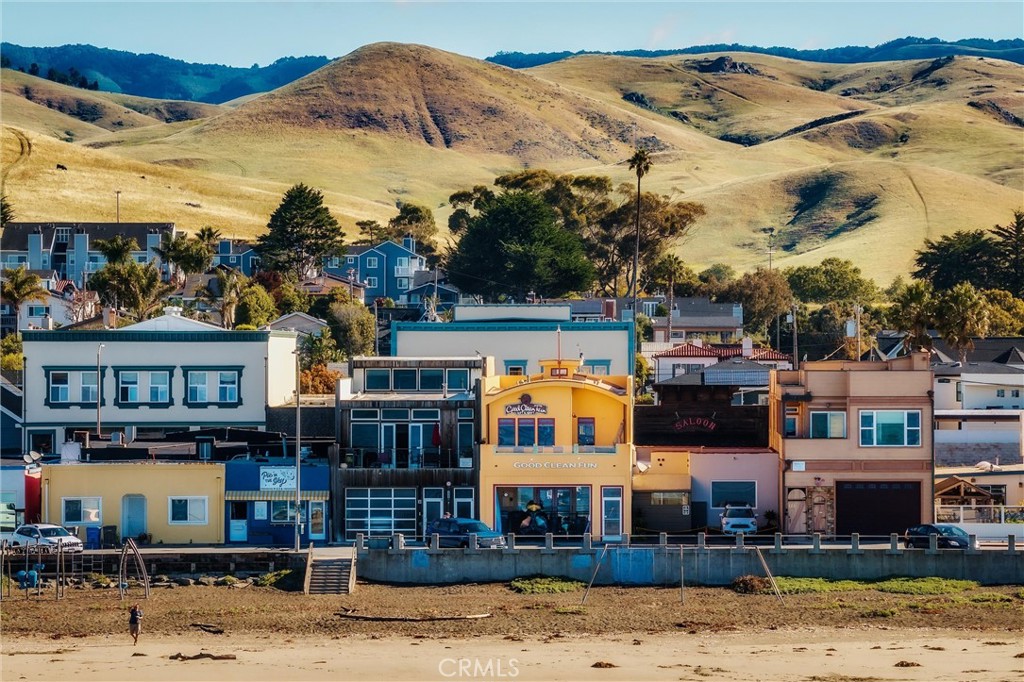 136 Ocean Front, Cayucos, CA 93430