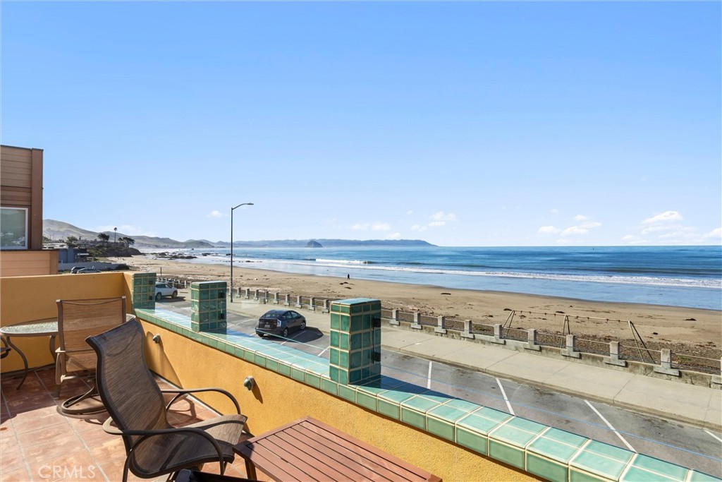 136 Ocean Front, Cayucos, CA 93430