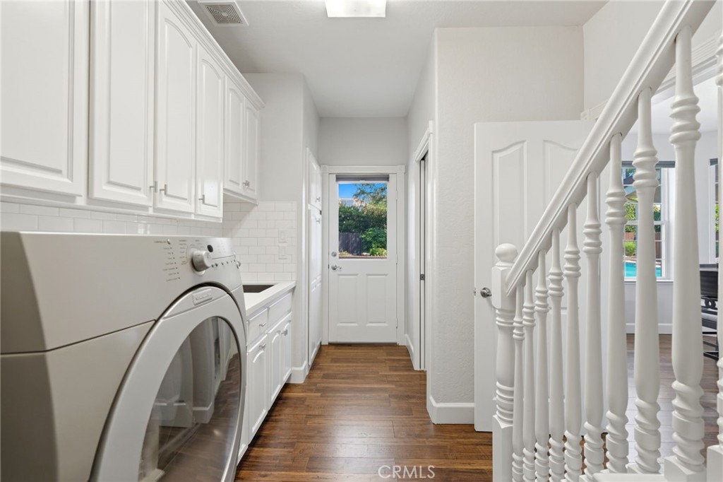5036 Lakewood, Visalia, CA 93291