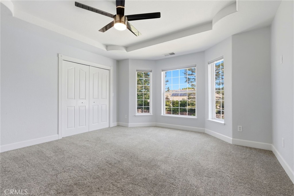 5036 Lakewood, Visalia, CA 93291