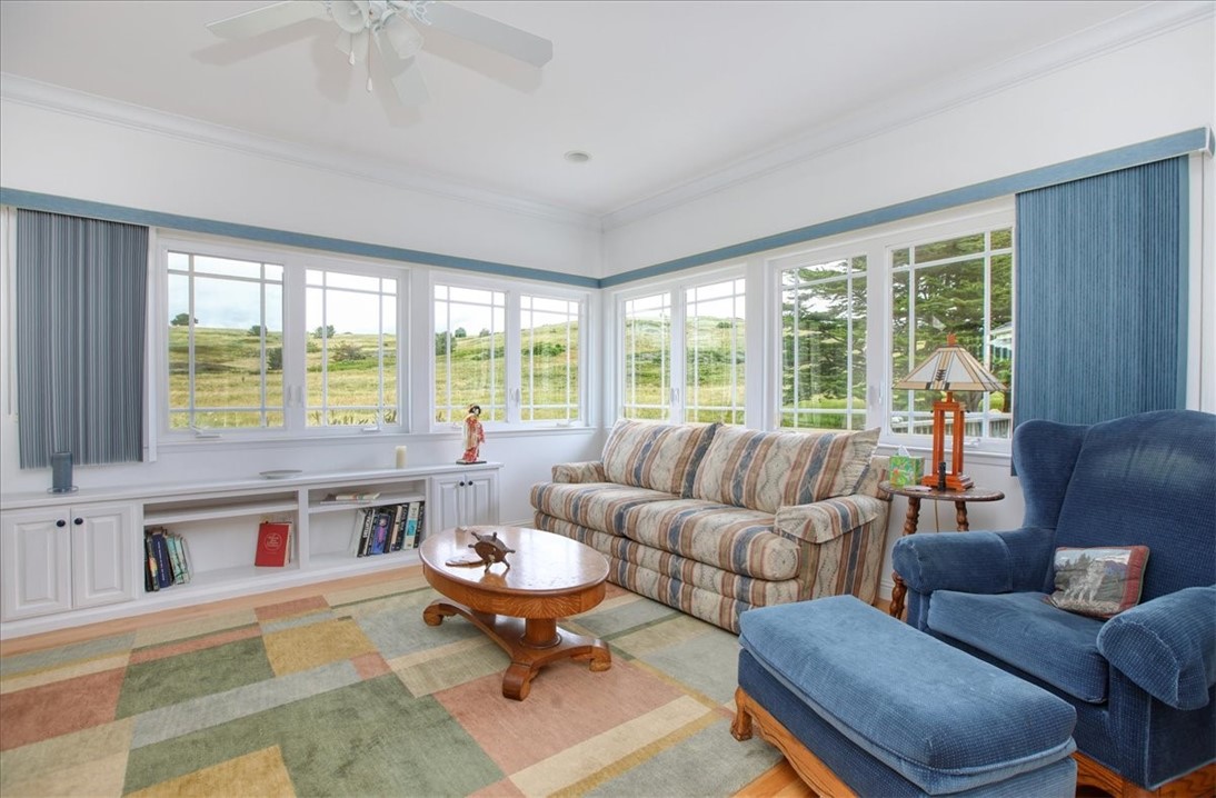 4824 Windsor Blvd, Cambria, CA 93428