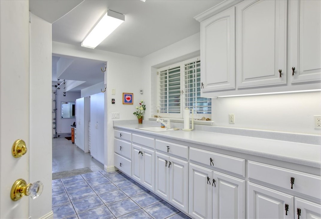 4824 Windsor Blvd, Cambria, CA 93428