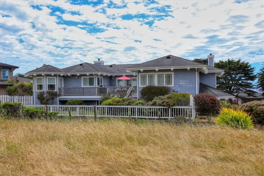 4824 Windsor Blvd, Cambria, CA 93428
